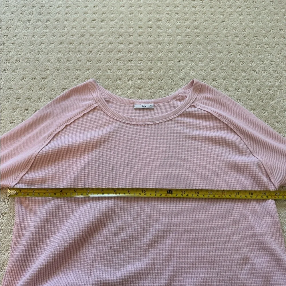 Aritzia Tna Alder Thermal Waffle knit long sleeve light pink  Size M
